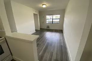 380 SE 12th Ave, Deerfield Beach, FL 33441 - Photo 9