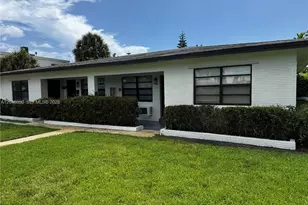 380 SE 12th Ave, Deerfield Beach, FL 33441 - Photo 3