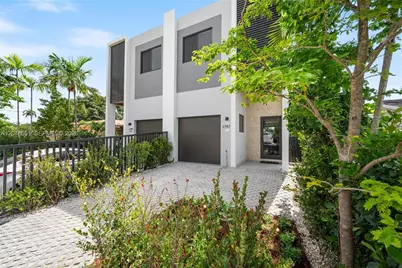 2787 SW 34th Ave, Miami, FL 33133 - Photo 1