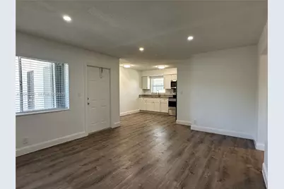 2401 NW 9th Ave #3, Wilton Manors, FL 33311 - Photo 1