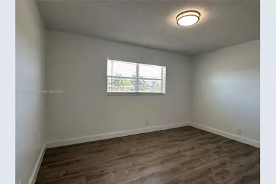 2401 NW 9th Ave #3, Wilton Manors, FL 33311 - Photo 13