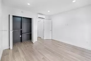 1610 Michigan Ave, Miami Beach, FL 33139 - Photo 9