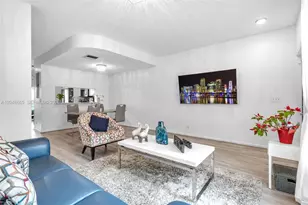 9925 NW 57th Manor, Coral Springs, FL 33076 - Photo 9