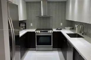 2500 Parkview Dr, Hallandale Beach, FL 33009 - Photo 7