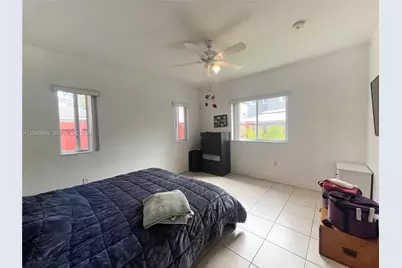 249 SE 32nd Ave, Homestead, FL 33033 - Photo 15