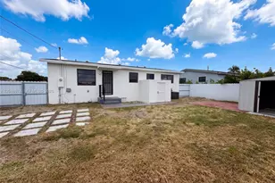 8340 NW 22nd Pl, Miami, FL 33147 - Photo 5