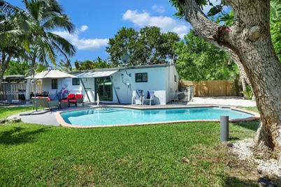 3360 NE 12th Ter, Pompano Beach, FL 33064 - Photo 9