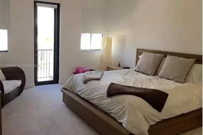 5184 NW 84th Ave, Doral, FL 33166 - Photo 5