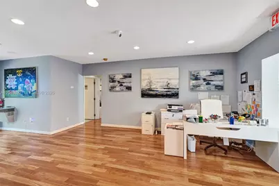 423 SE 19th St, Fort Lauderdale, FL 33316 - Photo 9