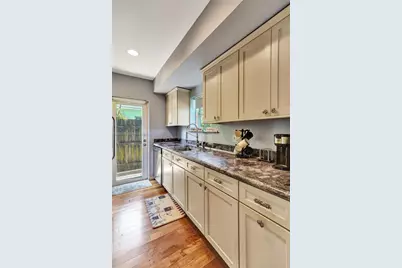 423 SE 19th St, Fort Lauderdale, FL 33316 - Photo 15