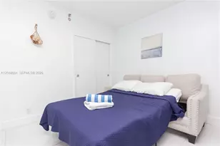 5445 Collins Ave, Miami Beach, FL 33140 - Photo 23