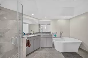 2800 Island Blvd, Aventura, FL 33160 - Photo 19