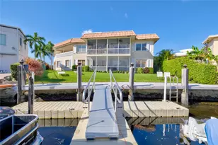 2201 SE 9th St, Pompano Beach, FL 33062 - Photo 33