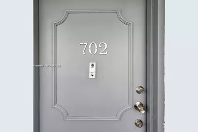 1345 West Ave #702, Miami Beach, FL 33139 - Photo 31