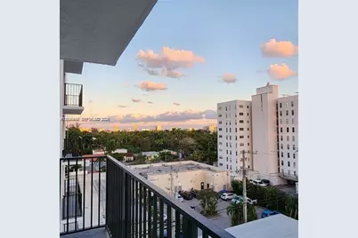 1345 West Ave #702, Miami Beach, FL 33139 - Photo 5