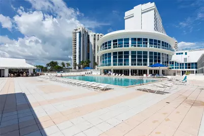 5445 Collins Ave #1108, Miami Beach, FL 33140 - Photo 11