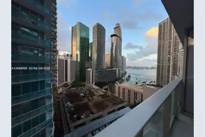 77 SE 5th St #2004, Miami, FL 33131 - Photo 1