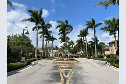4177 N Haverhill Rd #808, West Palm Beach, FL 33417 - Photo 3