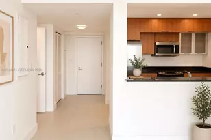 1800 N Bayshore Dr, Miami, FL 33132 - Photo 5
