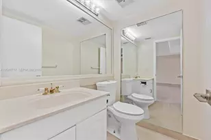 2525 NE 135th St, North Miami, FL 33181 - Photo 23