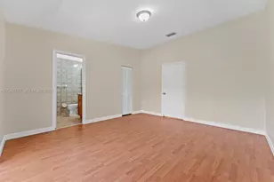 2525 NE 135th St, North Miami, FL 33181 - Photo 35