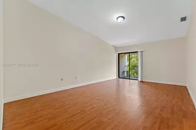 2525 NE 135th St, North Miami, FL 33181 - Photo 25