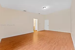 2525 NE 135th St, North Miami, FL 33181 - Photo 27
