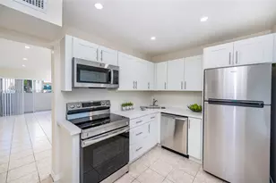 7705 SW 86th St, Miami, FL 33143 - Photo 3