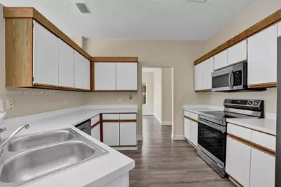 1224 Sussex St, Boynton Beach, FL 33436 - Photo 9