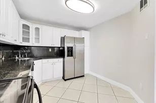 2750 NE 183rd St, Aventura, FL 33160 - Photo 5