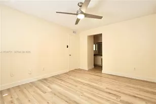 9448 S Belfort Cir, Tamarac, FL 33321 - Photo 9
