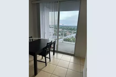 1 Glen Royal Pkwy #1507, Miami, FL 33125 - Photo 5
