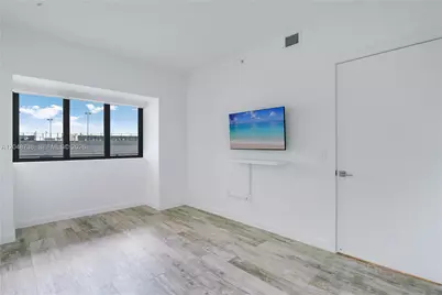 650 NE 32nd St #802, Miami, FL 33137 - Photo 15