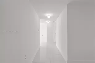 6362 Collins Ave, Miami Beach, FL 33141 - Photo 15