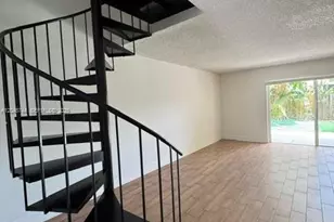 6631 SW 41st Pl, Davie, FL 33314 - Photo 11