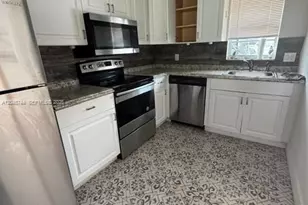 6631 SW 41st Pl, Davie, FL 33314 - Photo 11
