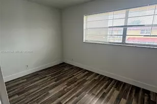 6631 SW 41st Pl, Davie, FL 33314 - Photo 17
