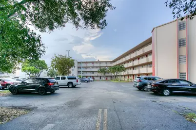 1501 NE 191st St #C106, Miami, FL 33179 - Photo 11