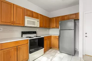 2245 NW 160th Terrace, Pembroke Pines, FL 33028 - Photo 11
