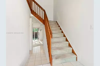 2245 NW 160th Ter, Pembroke Pines, FL 33028 - Photo 13
