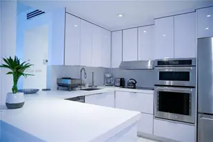 5601 Collins Ave, Miami Beach, FL 33140 - Photo 5
