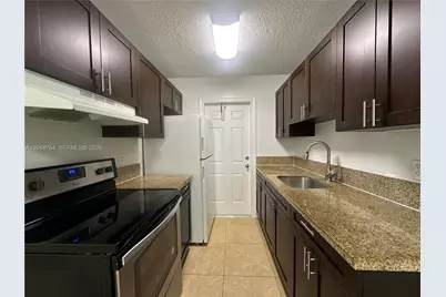 2900 NE 17th Ave #109, Pompano Beach, FL 33064 - Photo 3