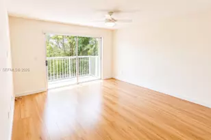 9805 NW 45th Ln, Doral, FL 33178 - Photo 9