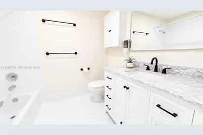 9805 NW 45th Ln, Doral, FL 33178 - Photo 7