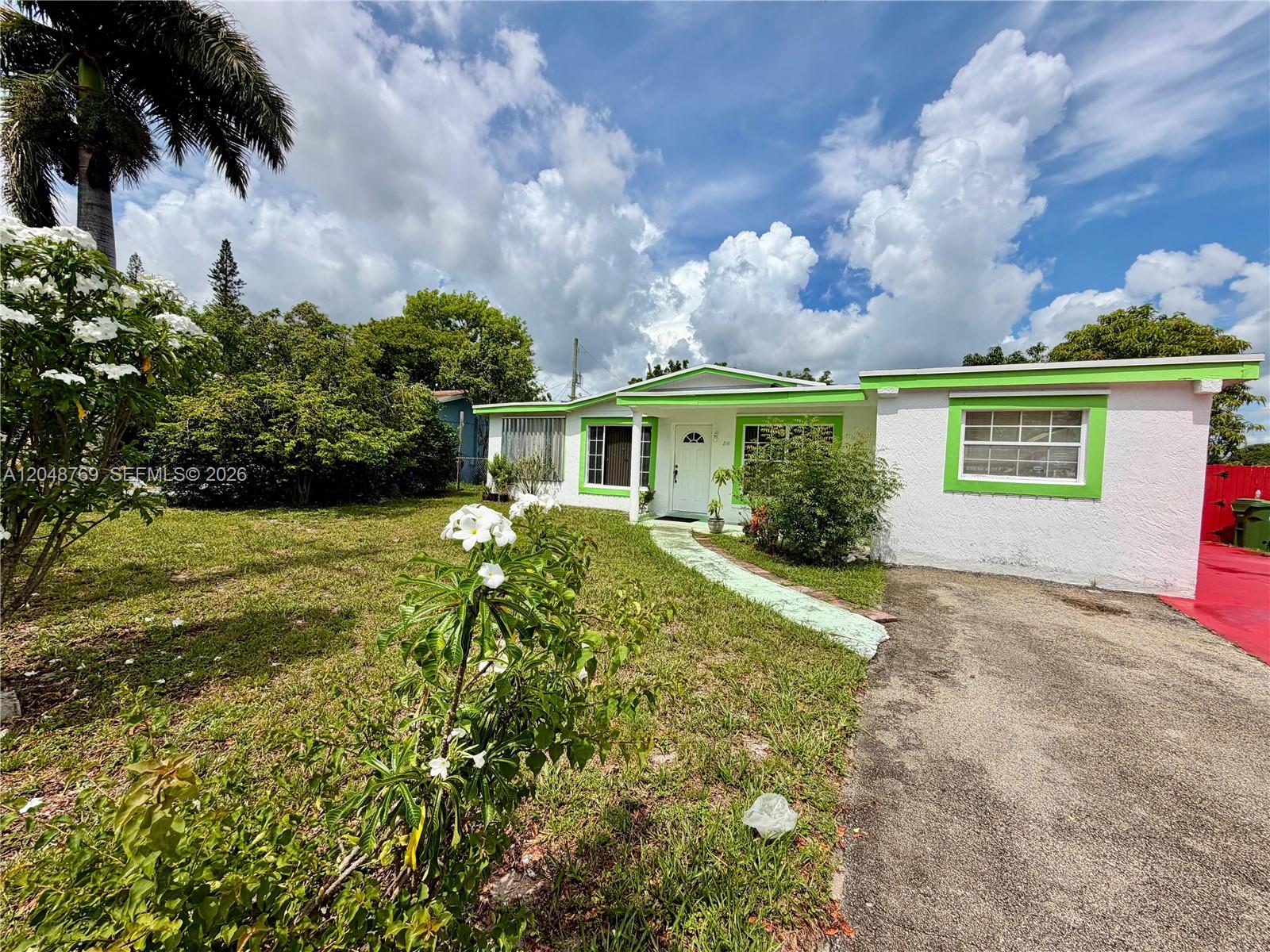 2141 NW 26th Ave main architectural view