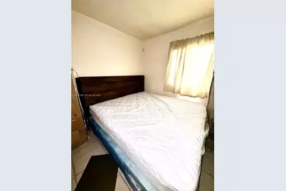 2141 NW 26th Ave, Fort Lauderdale, FL 33311 - Photo 9