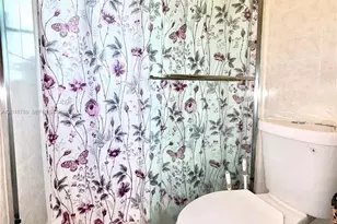 2141 NW 26th Ave, Fort Lauderdale, FL 33311 - Photo 7