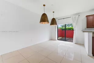 8820 NW 103rd Ave, Doral, FL 33178 - Photo 3
