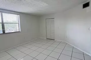 10241 NW 9th St Cir, Miami, FL 33172 - Photo 27