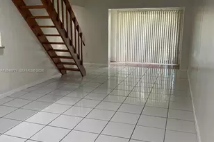 10241 NW 9th St Cir, Miami, FL 33172 - Photo 33